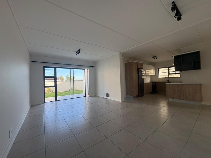 To Let 3 Bedroom Property for Rent in Richwood Western Cape